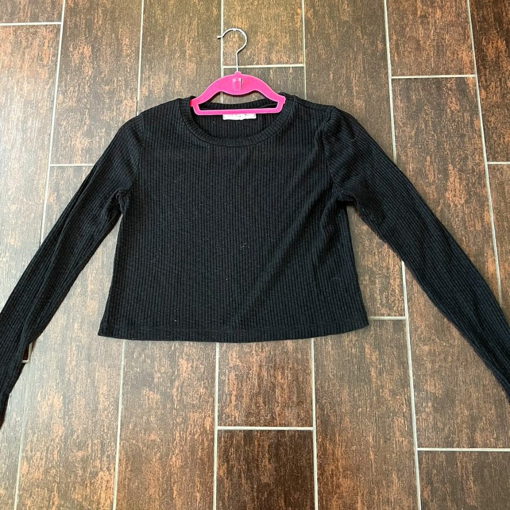 Black Crop Women's T-Shirt